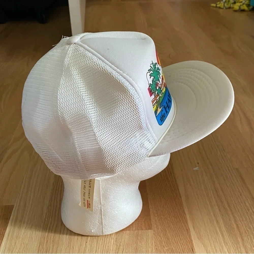 Vintage Hawaiian Islands Hawaii Rope Bright Colorful Rainbow Mesh Snap Back Hat